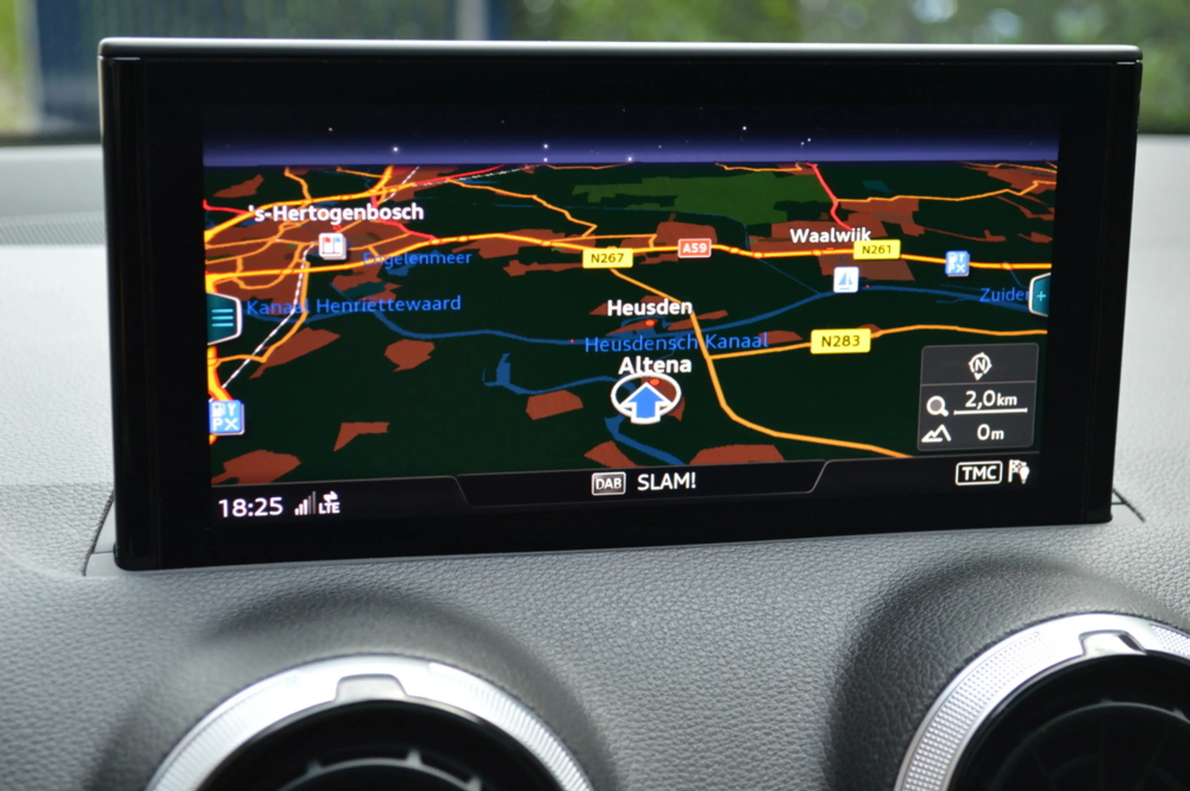 Audi Q2 35 TFSI S-Line Led Panorama Virtual Camera B&O Car — photo 12