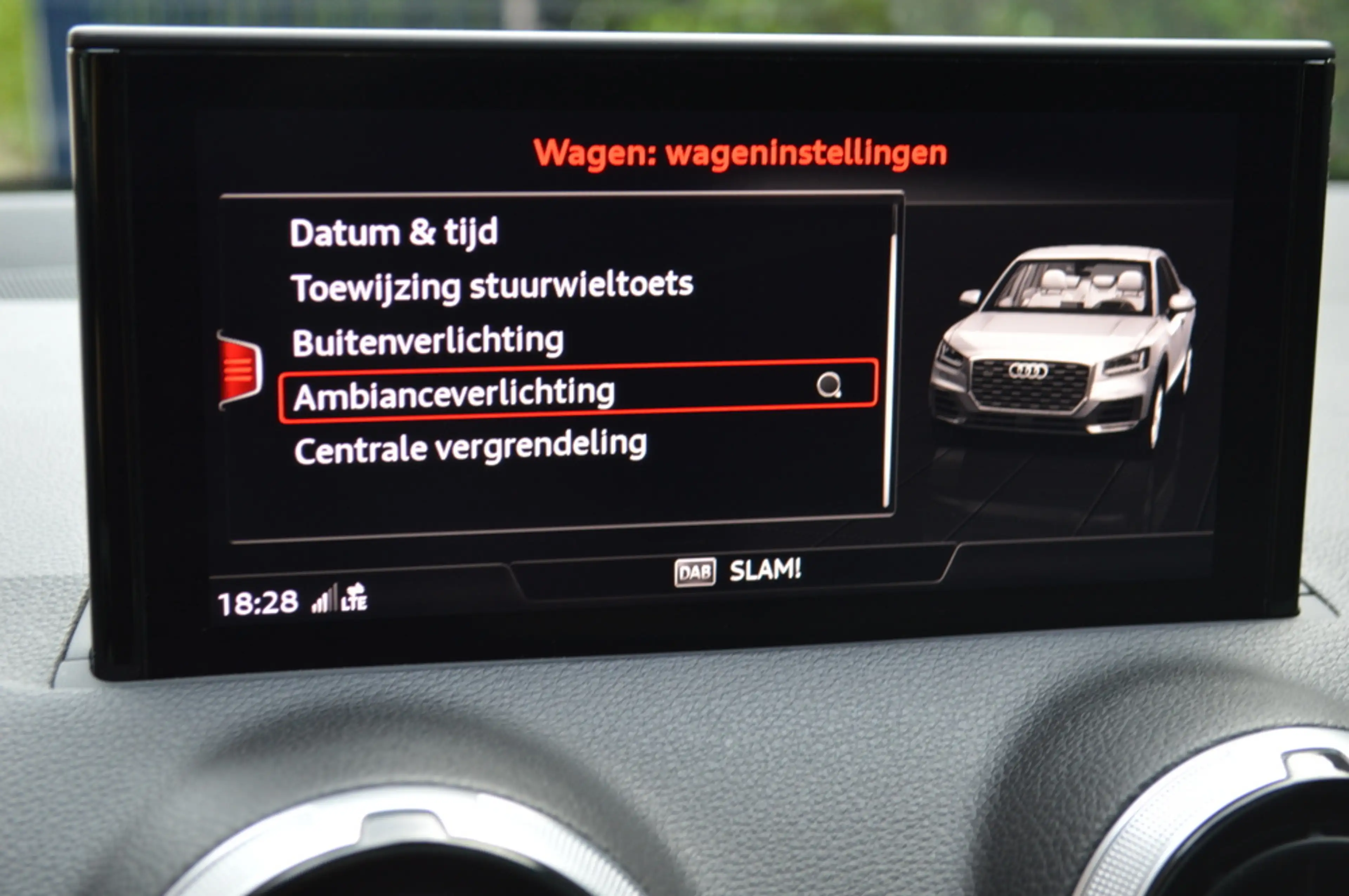 Audi Q2 35 TFSI S-Line Led Panorama Virtual Camera B&O Car — photo 25