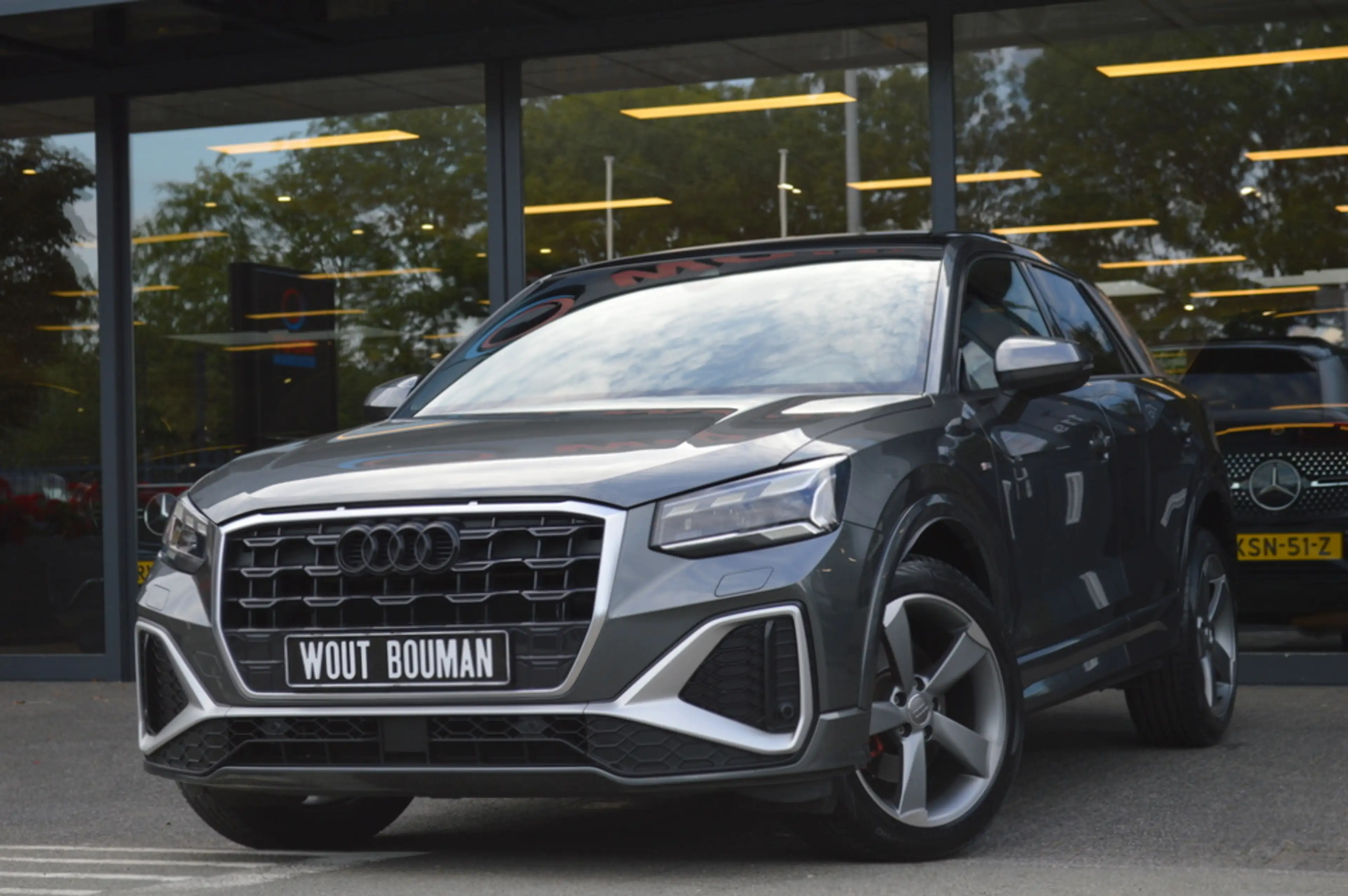 Audi Q2 35 TFSI S-Line Led Panorama Virtual Camera B&O Car