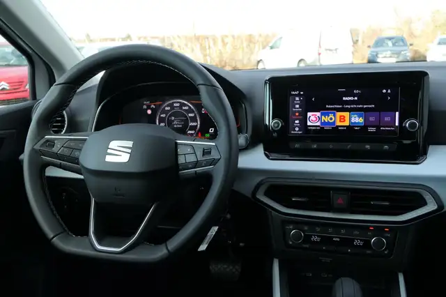 Seat Arona view 9