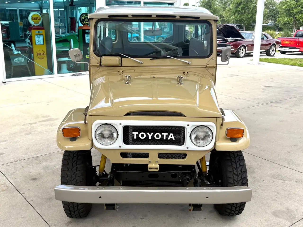 Toyota Land Cruiser FJ43, foto 3