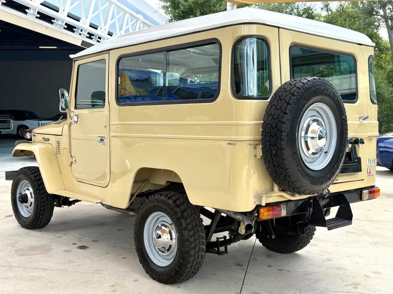Toyota Land Cruiser FJ43, foto 8