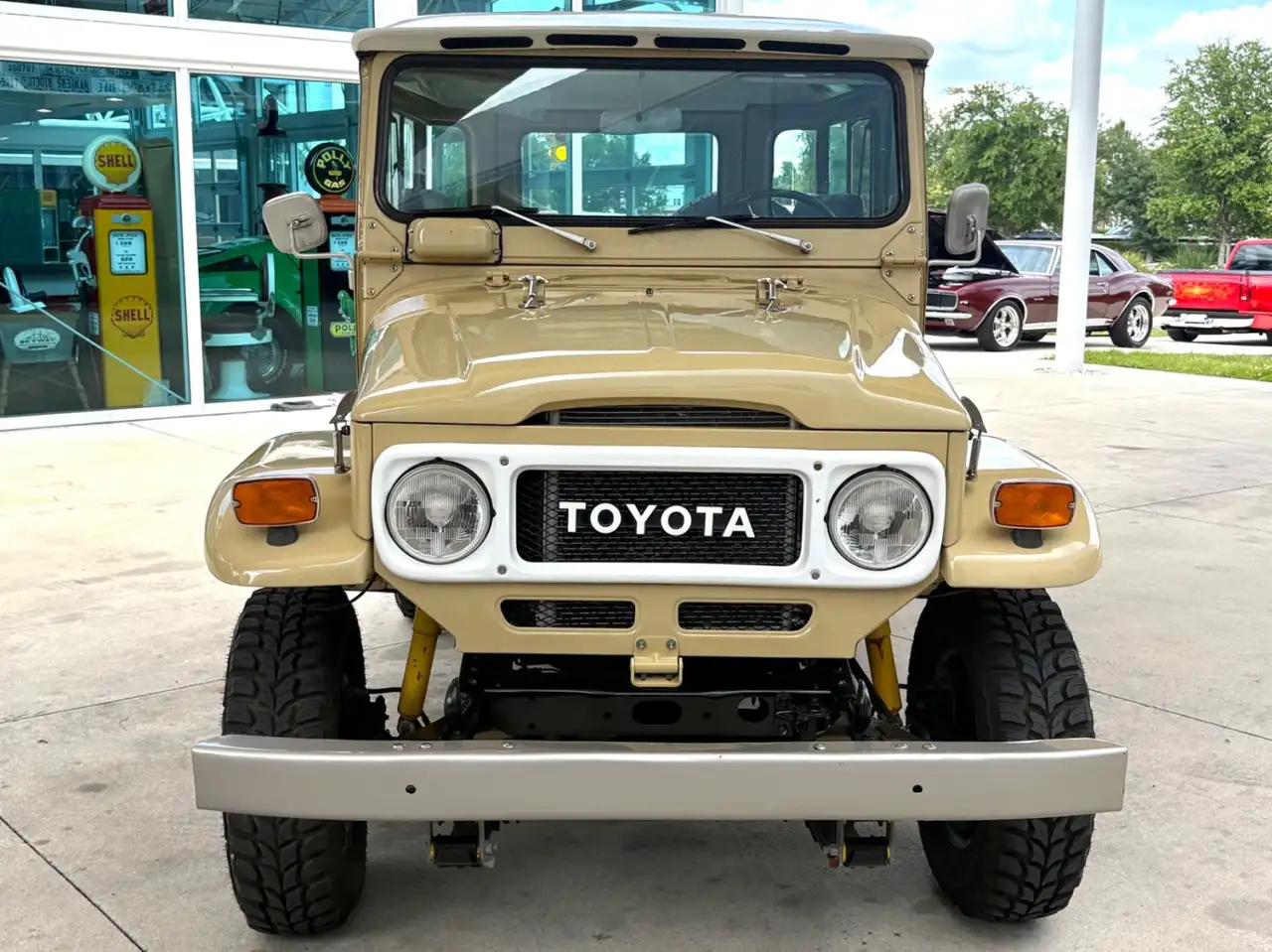 Toyota Land Cruiser FJ43, foto 2