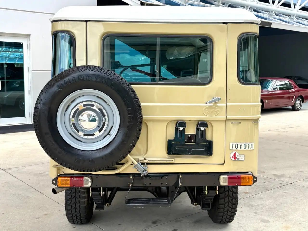 Toyota Land Cruiser FJ43, foto 7