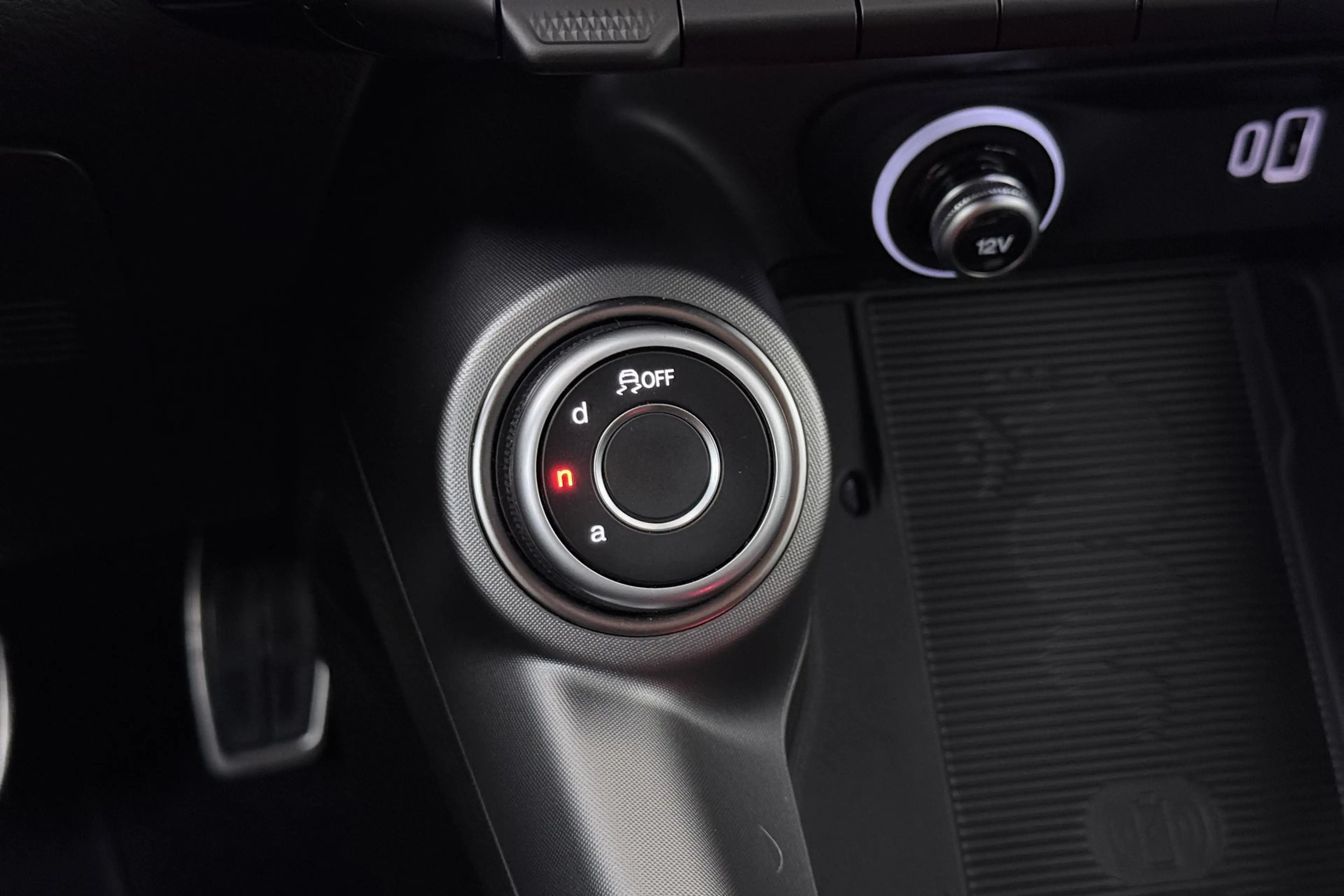 Alfa Romeo Tonale 1.5T Hybrid Aut. Sprint Camera Adapt.Cruise 19'LMV — photo 28