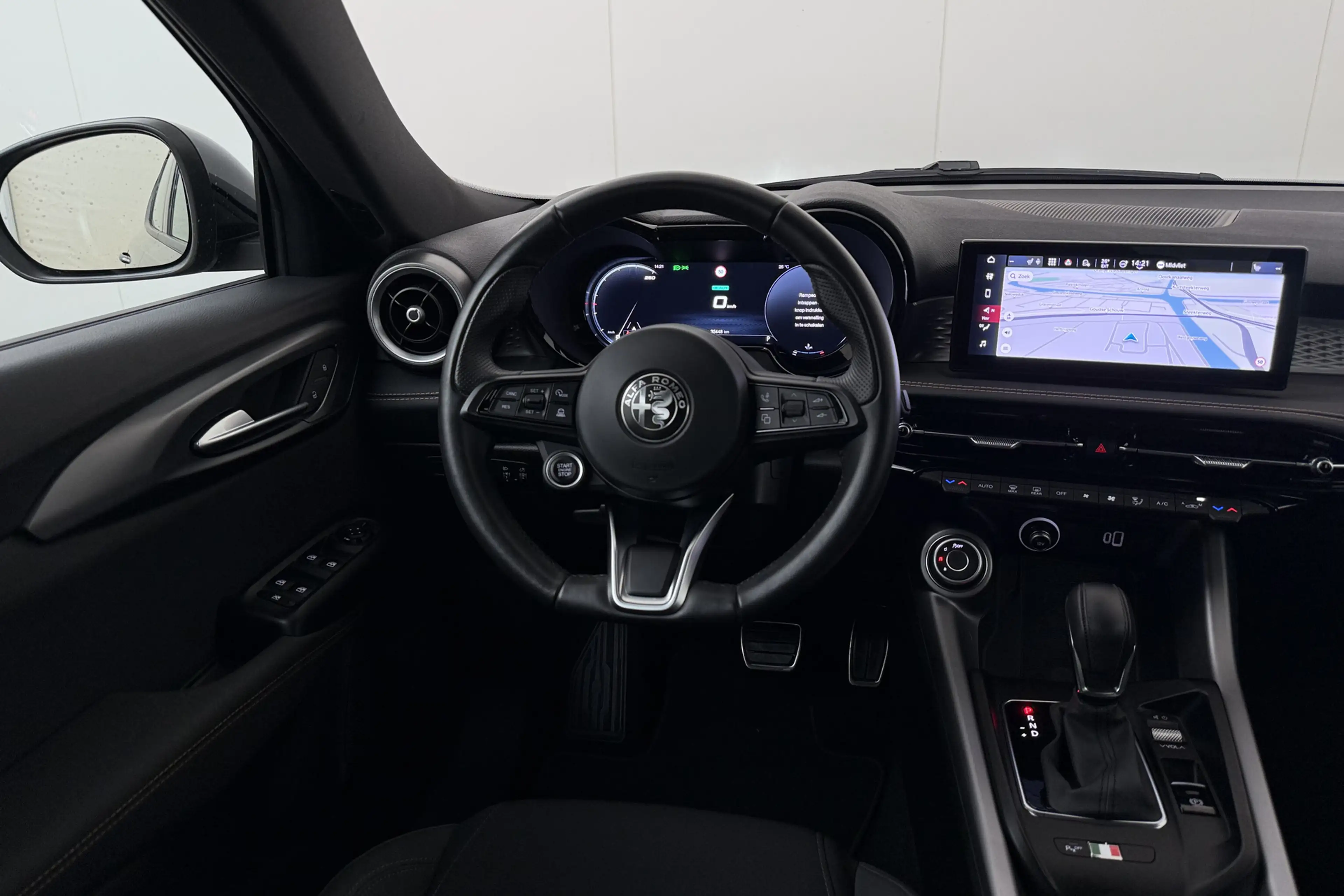 Alfa Romeo Tonale 1.5T Hybrid Aut. Sprint Camera Adapt.Cruise 19'LMV — photo 8