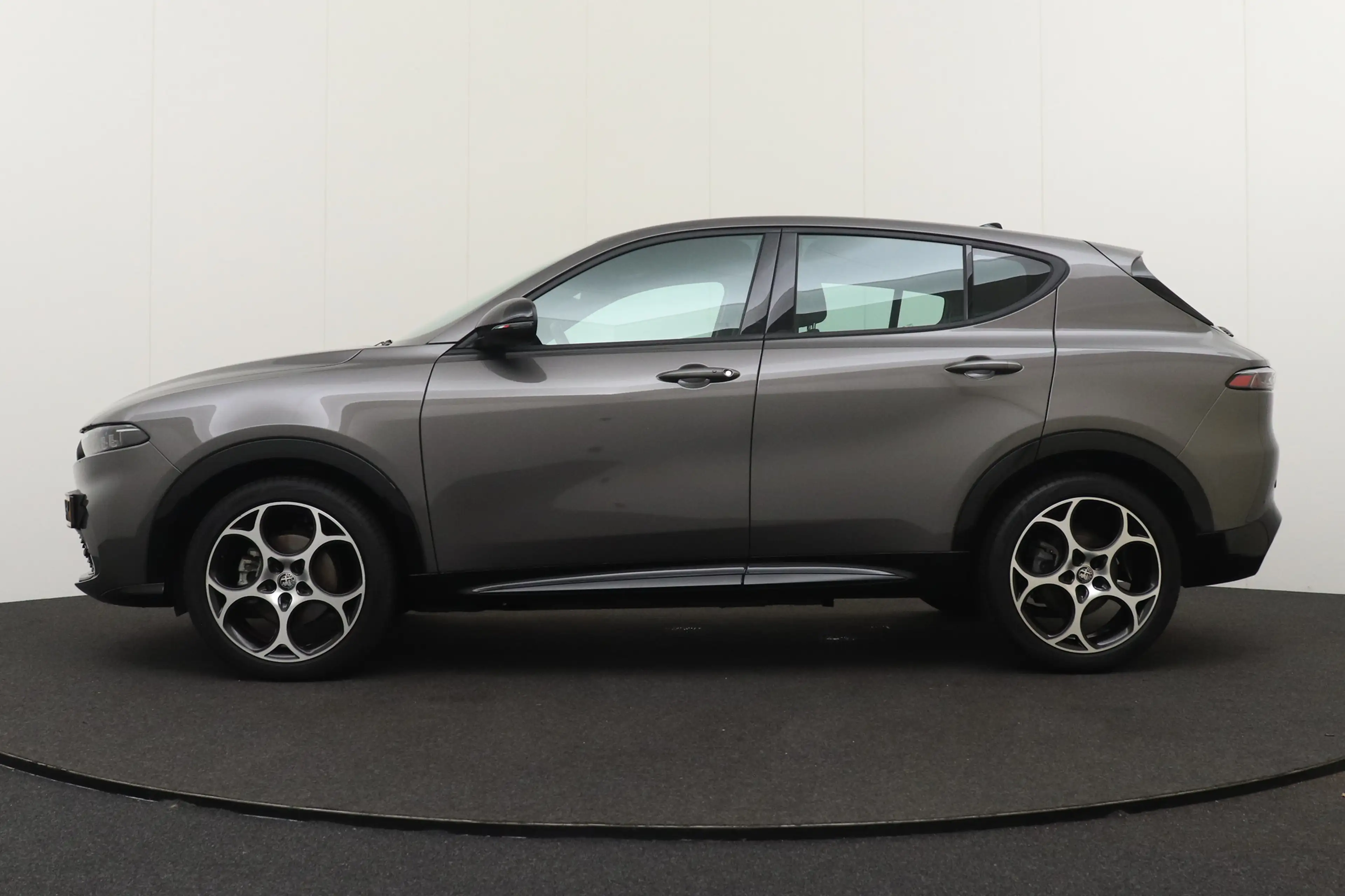 Alfa Romeo Tonale 1.5T Hybrid Aut. Sprint Camera Adapt.Cruise 19'LMV — photo 5