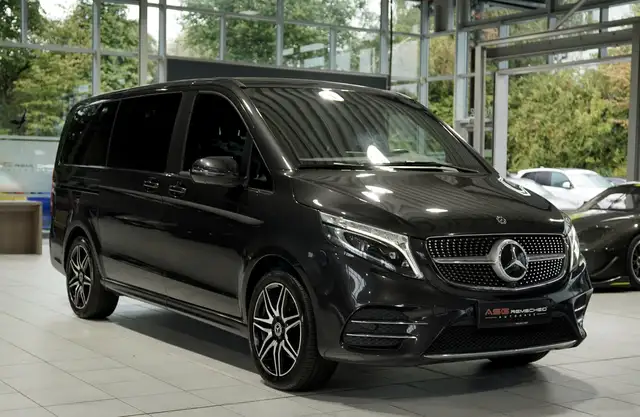 Mercedes-Benz V 300 view 6