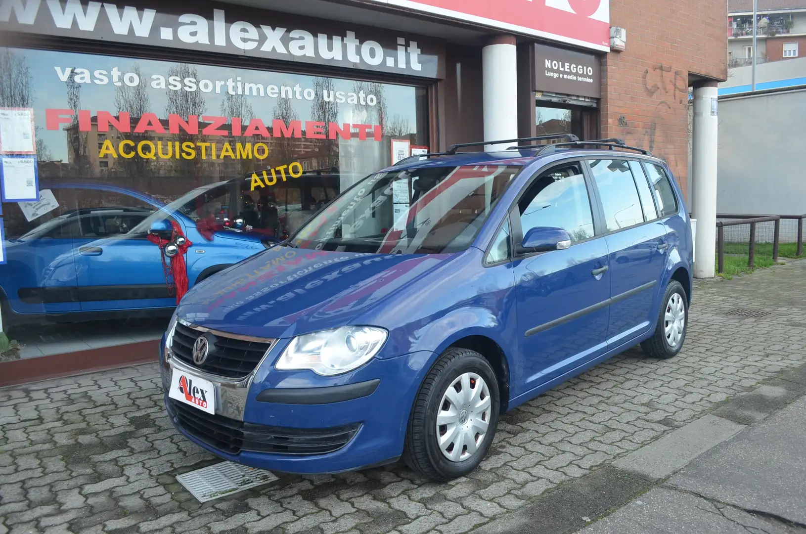 Volkswagen Touran Touran 1.6 Trendline 7 POSTI 1PROP Revisionata Blu/Azzurro - 2