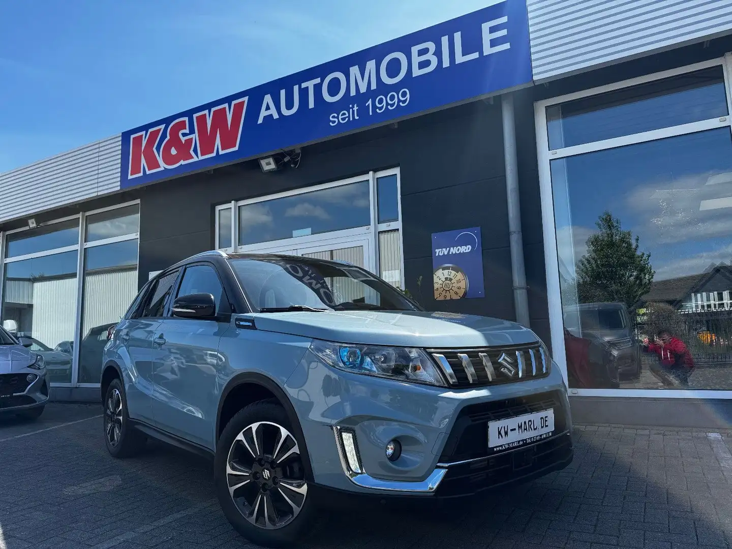 Suzuki Vitara 1.4 Comfort+ 4x4 PANORAMA NAVI+CAM AHK Grijs - 1