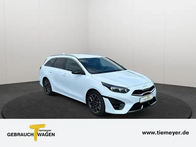 Kia Ceed view 3