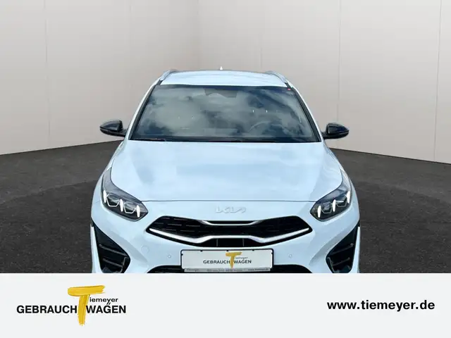 Kia Ceed view 2