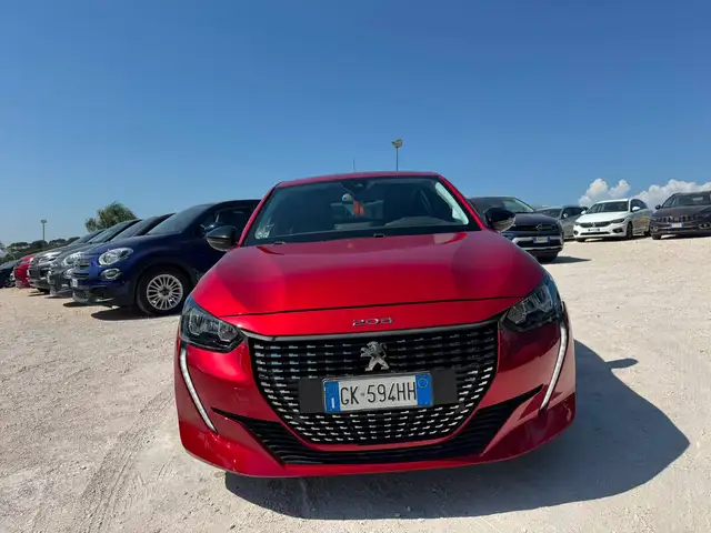 Peugeot 208 view 9