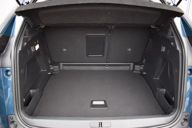 Peugeot 3008 view 7