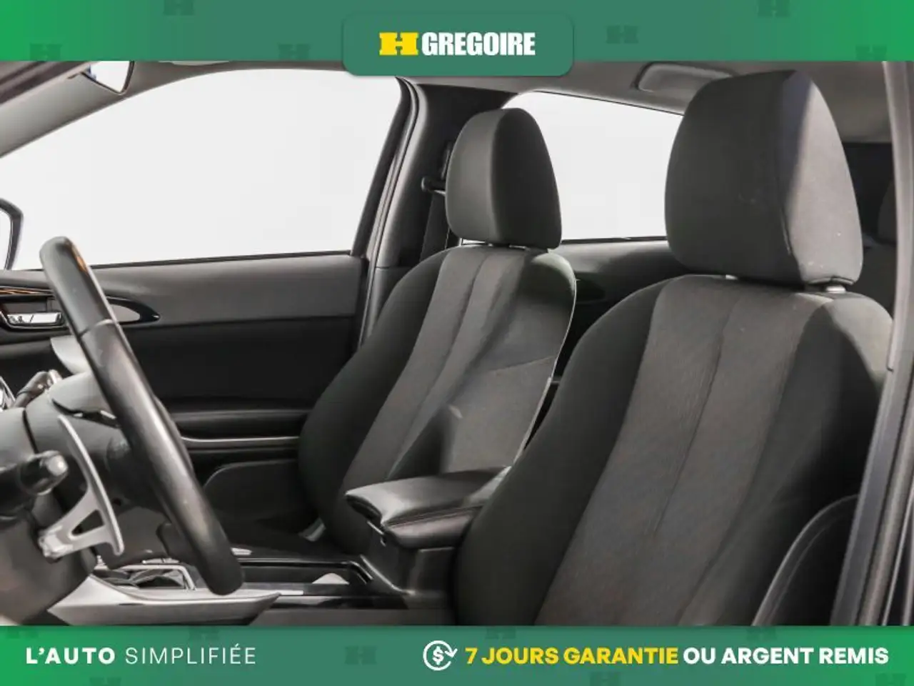 Mitsubishi Eclipse Cross снимка Mitsubishi Eclipse Cross