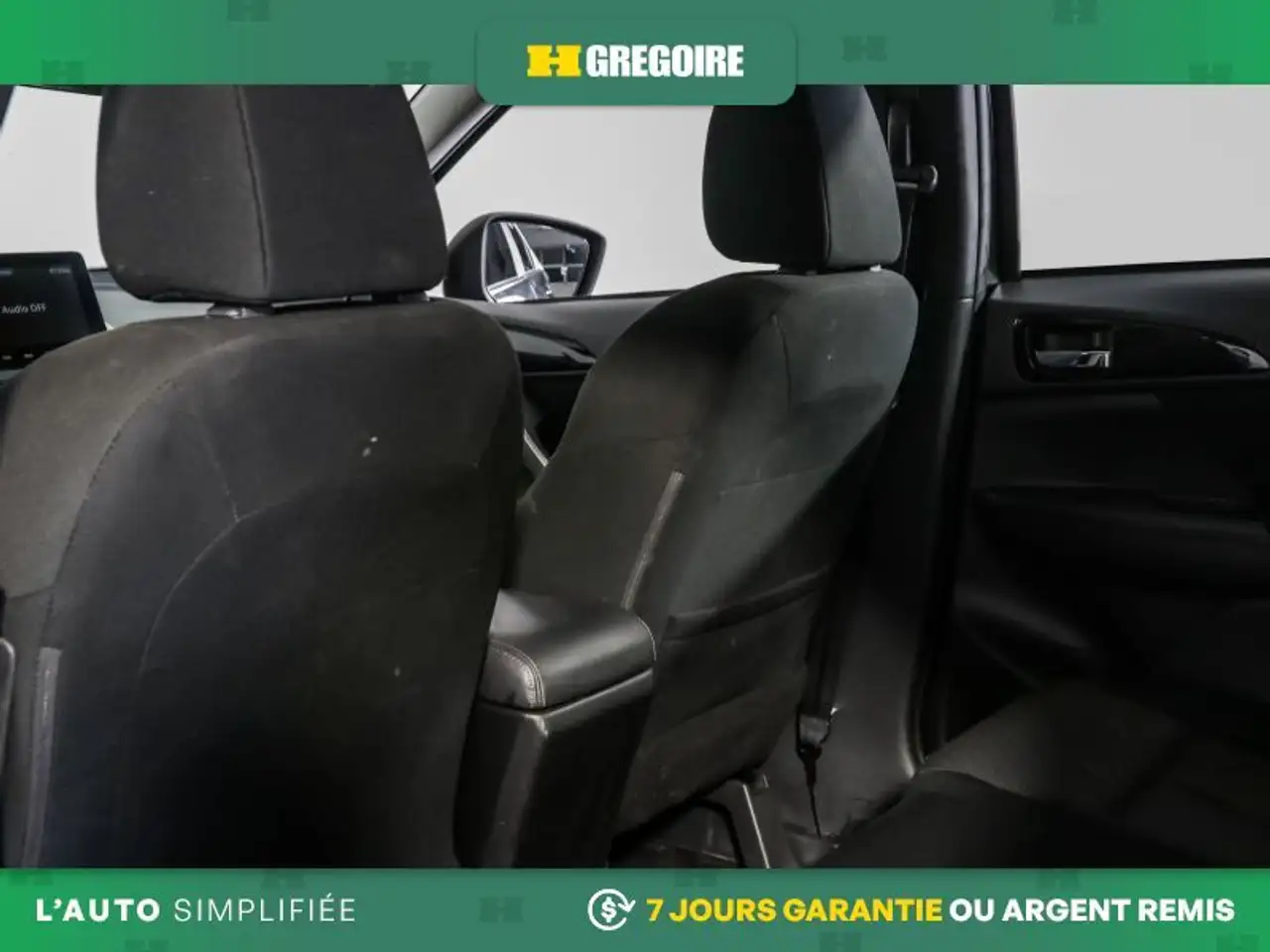 Mitsubishi Eclipse Cross снимка Mitsubishi Eclipse Cross