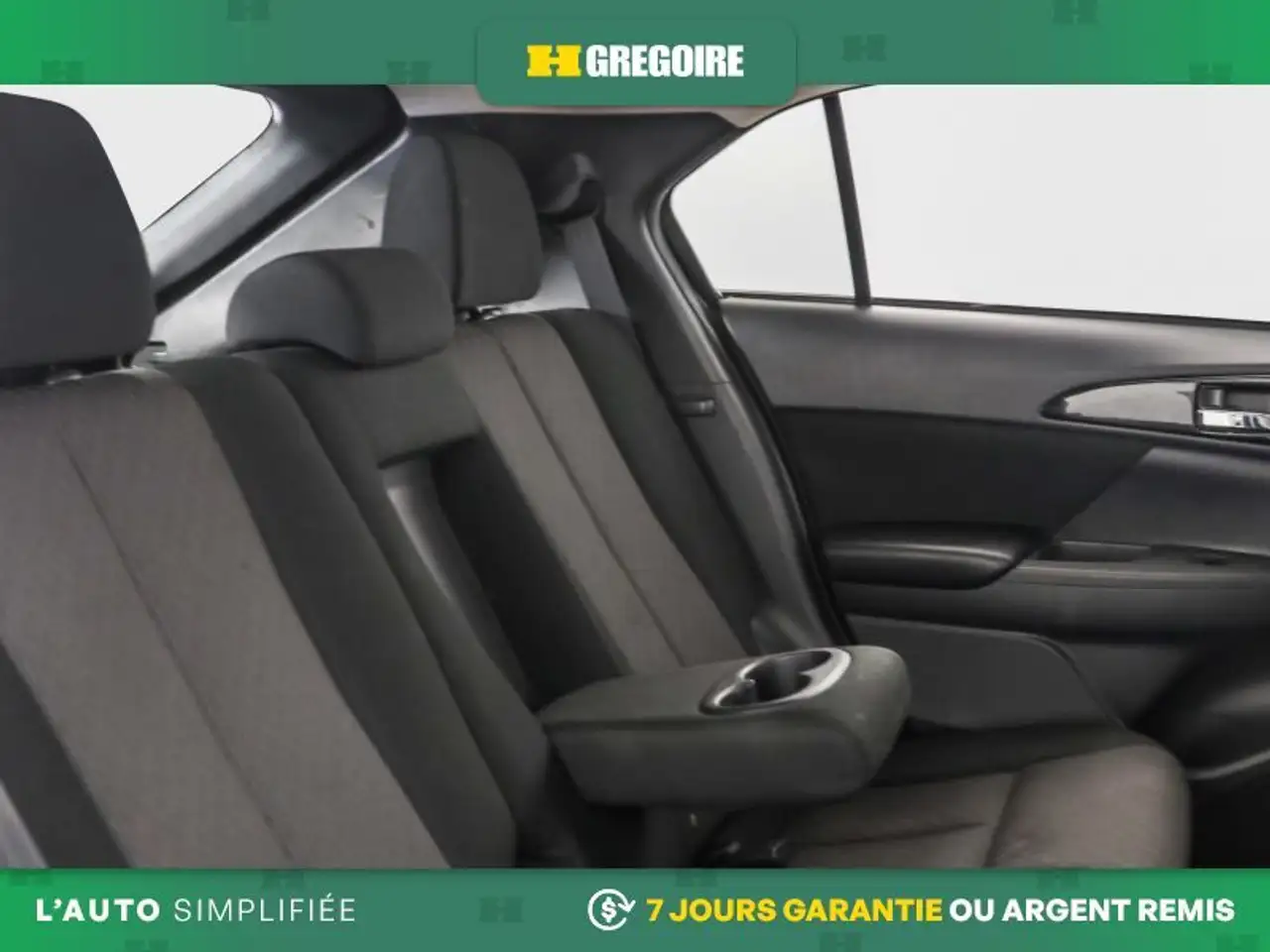 Mitsubishi Eclipse Cross снимка Mitsubishi Eclipse Cross