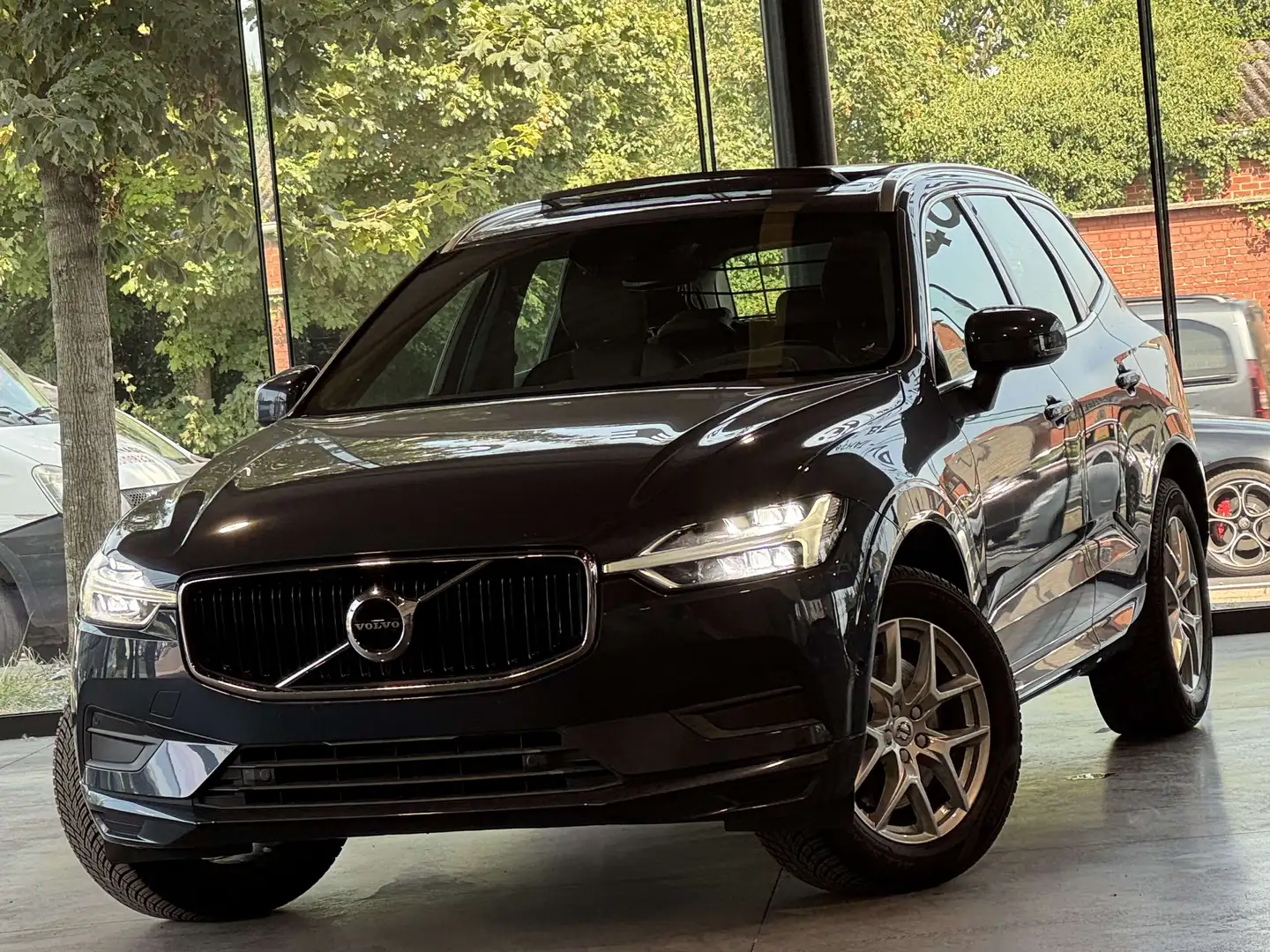 Volvo XC60 2.0 D4 AWD/BOITE AUTO/FULLOPTIONS/1PROP CARNET Blu/Azzurro - 1
