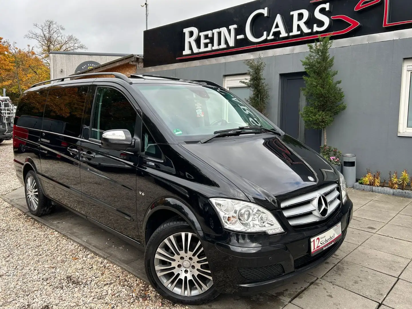Mercedes-Benz Viano 3.0 CDI Ambiente Edition lang/PANO/VOLL/ Negro - 1