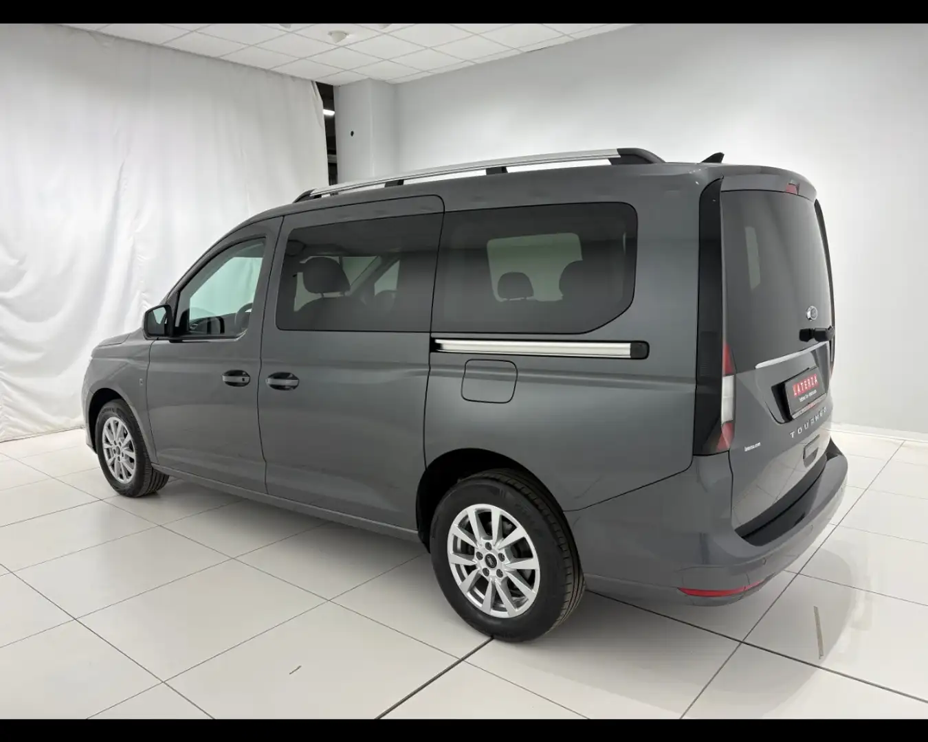 Ford Tourneo Connect 2.0 ecoblue 122cv Titanium Gris - 2