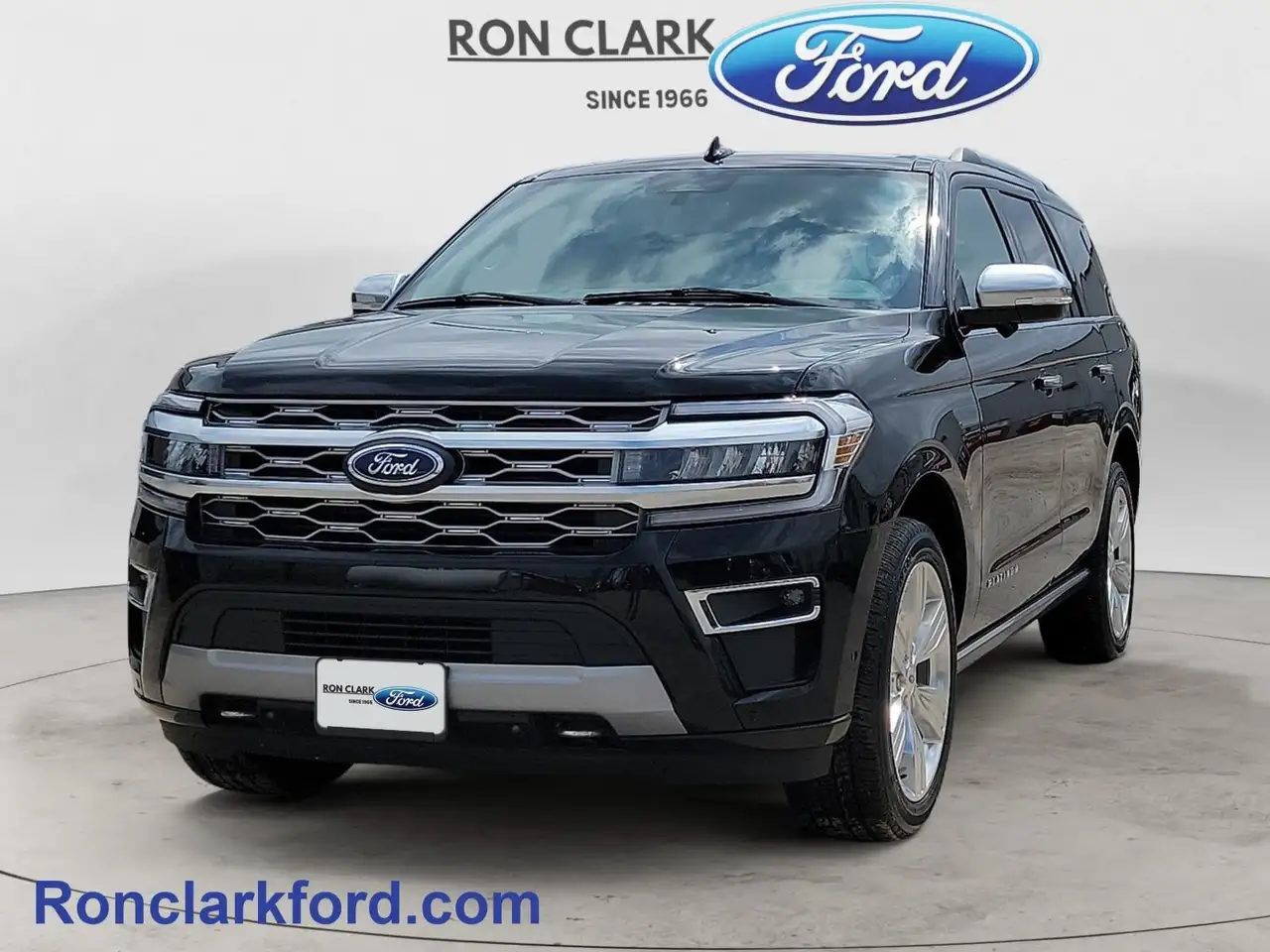 Ford Expedition снимка Ford Expedition