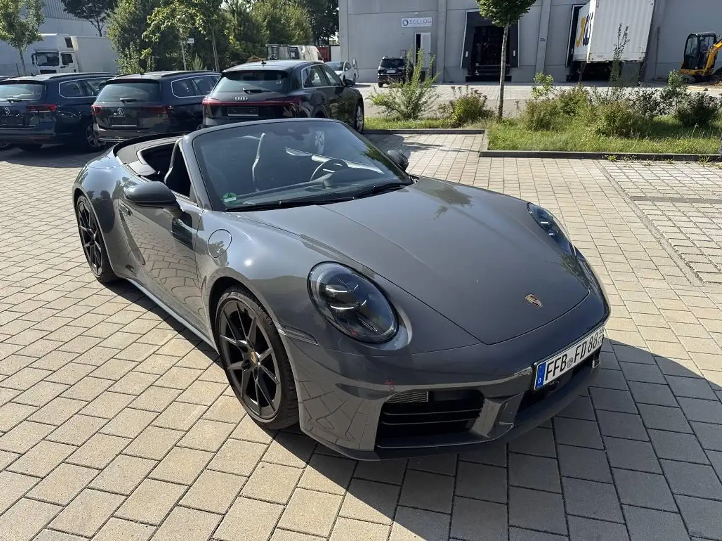 Porsche 992 Cabriolet *EXCLUSIVE MANUFAKTUR* FACELIFT Grau - 1