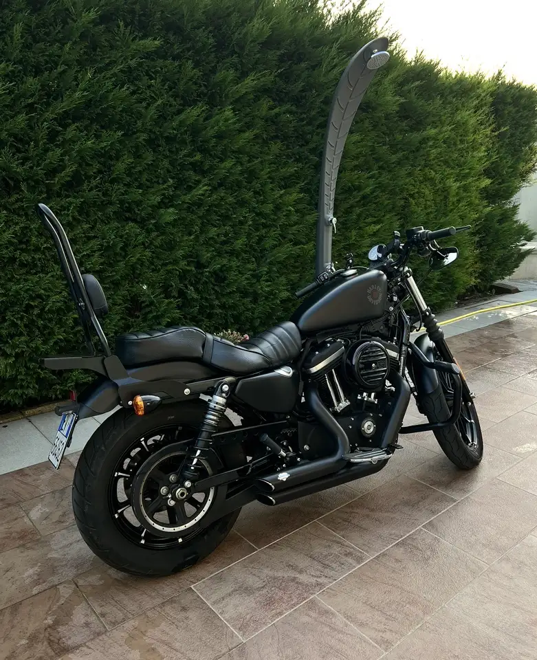 Harley-Davidson Iron 883