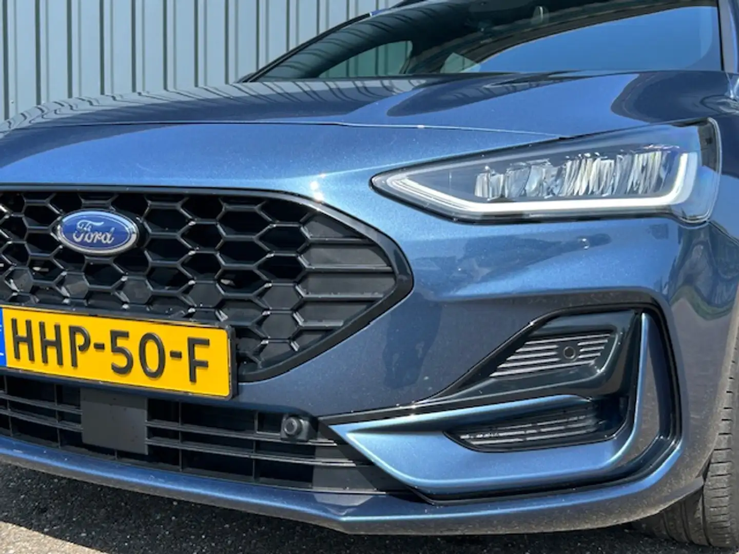 Ford Focus Wagon I 1.0 ST-Line Hybrid 125pk I Automaat I Sync Bleu - 2