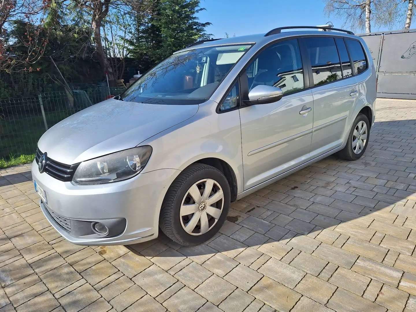 Volkswagen Touran 1.6 tdi Comfortline 7 POSTI PER NEOPATENTATI - 2