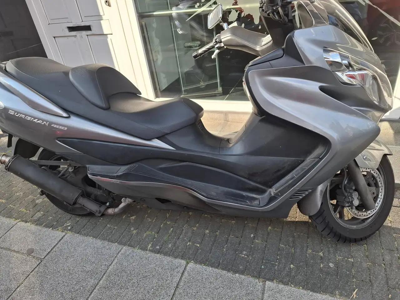 Suzuki Burgman 400