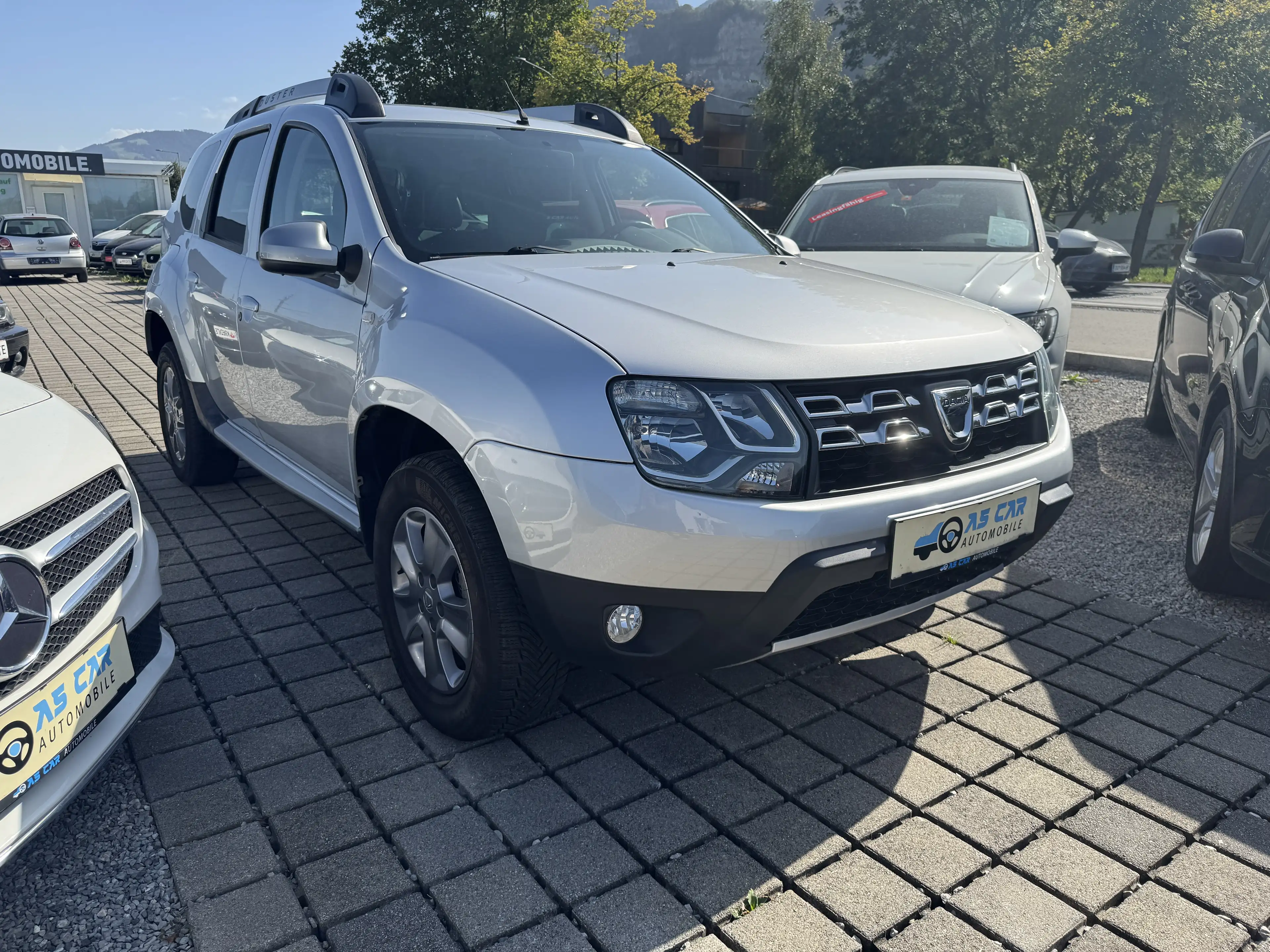 Dacia Duster Basis 4x2. 1.Hand — photo 2