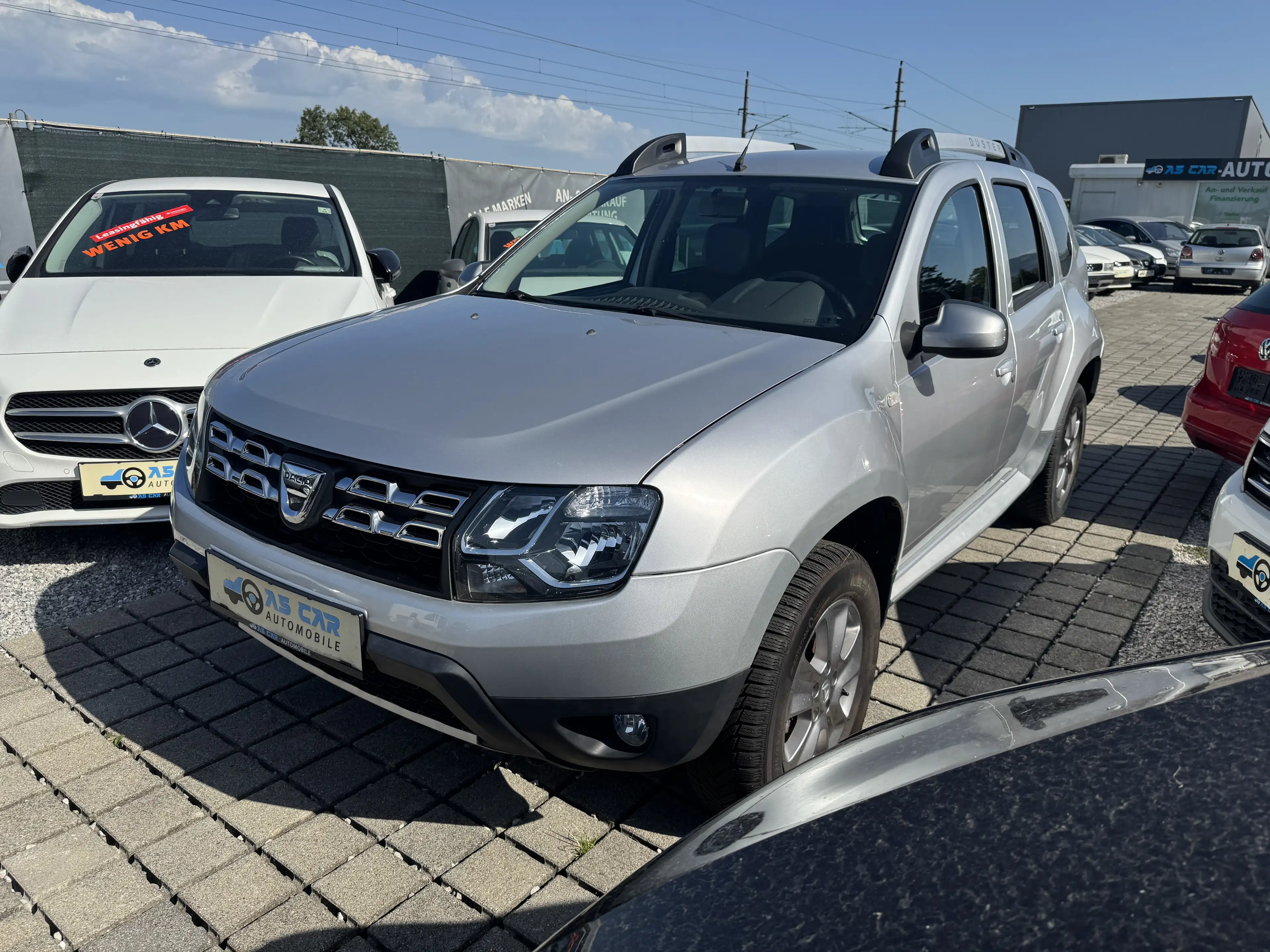 Dacia Duster Basis 4x2. 1.Hand — photo 3