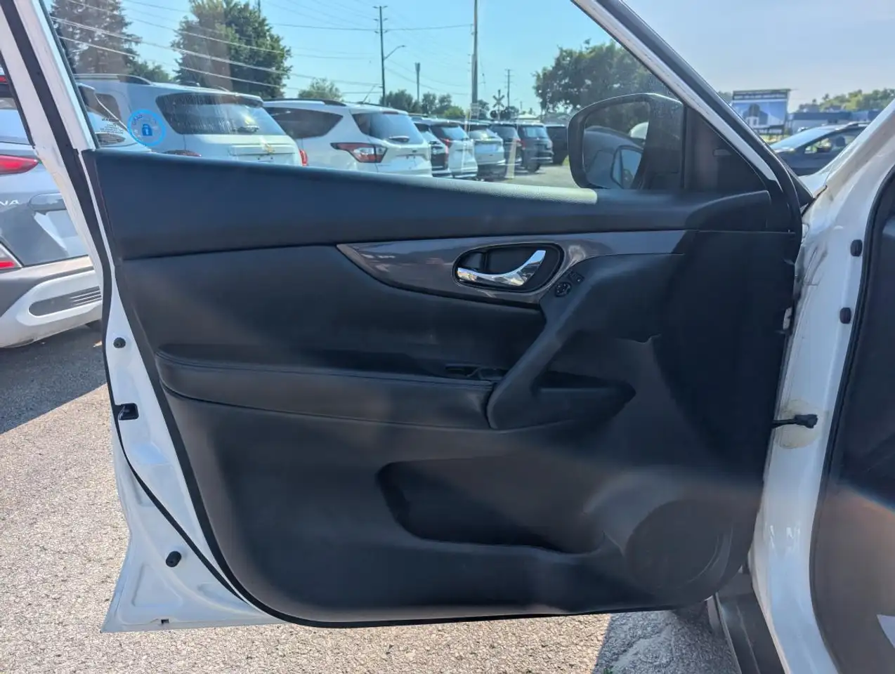 Nissan Rogue photo Nissan Rogue