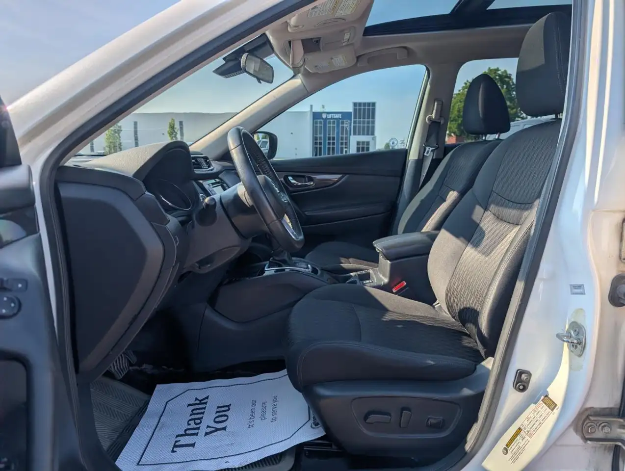 Nissan Rogue photo Nissan Rogue