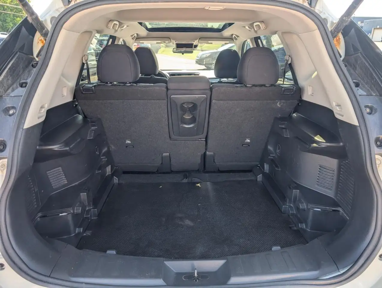 Nissan Rogue photo Nissan Rogue