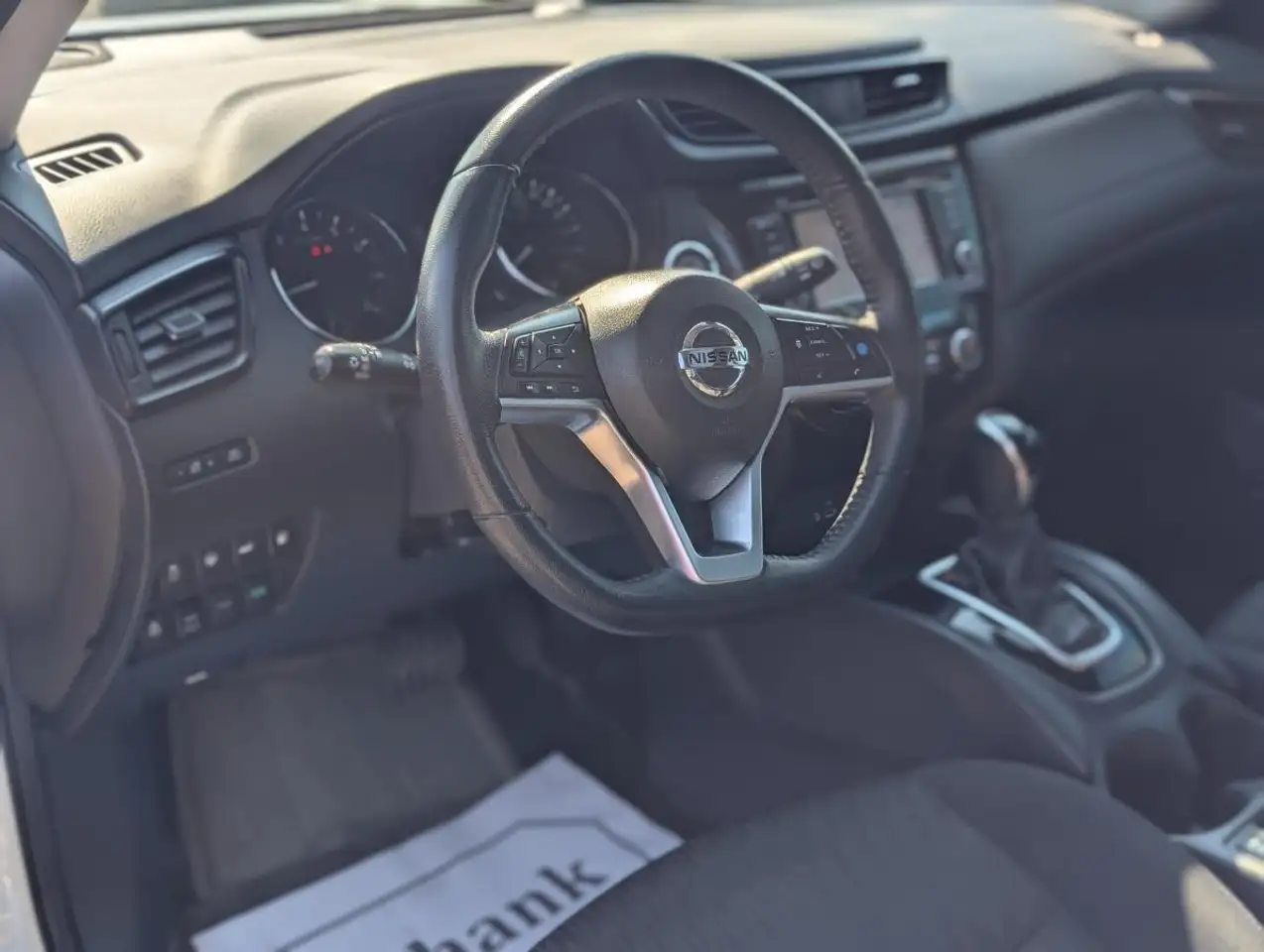 Nissan Rogue photo Nissan Rogue