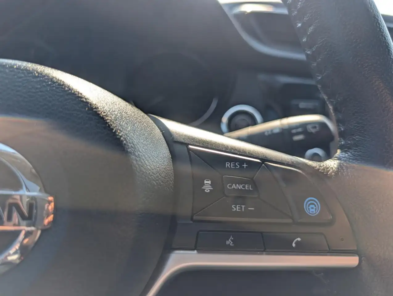 Nissan Rogue photo Nissan Rogue