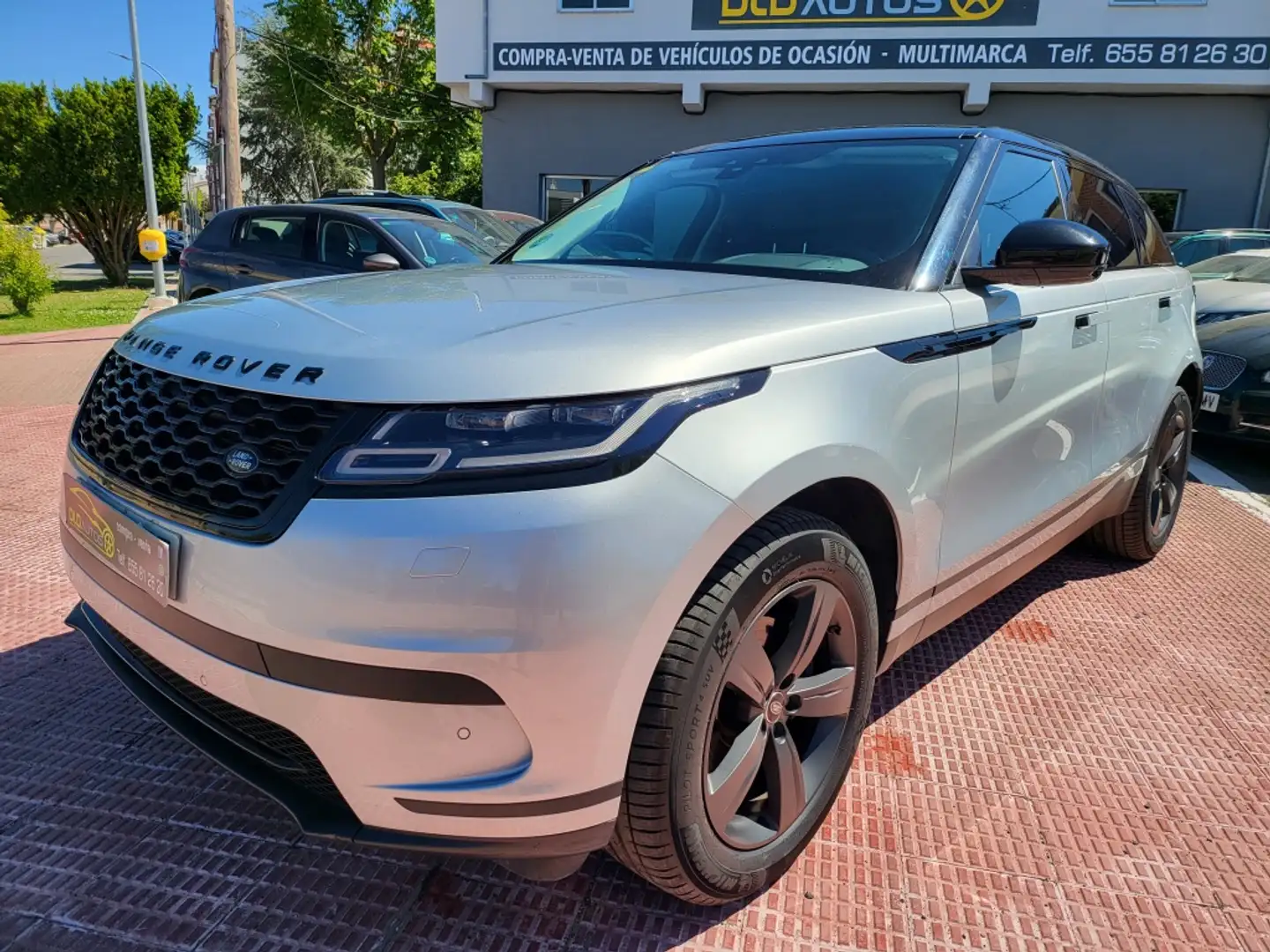 Land Rover Range Rover Velar 2.0D S 4WD Aut. 180 Gris - 1