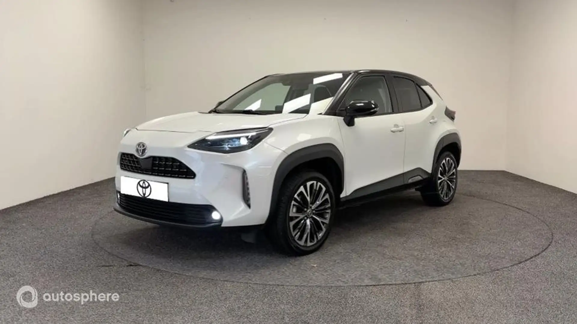 Toyota Yaris Cross 116h Collection MY22 - 1
