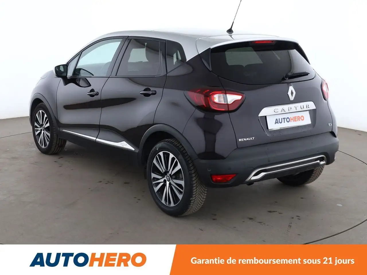Renault Captur — photo 4
