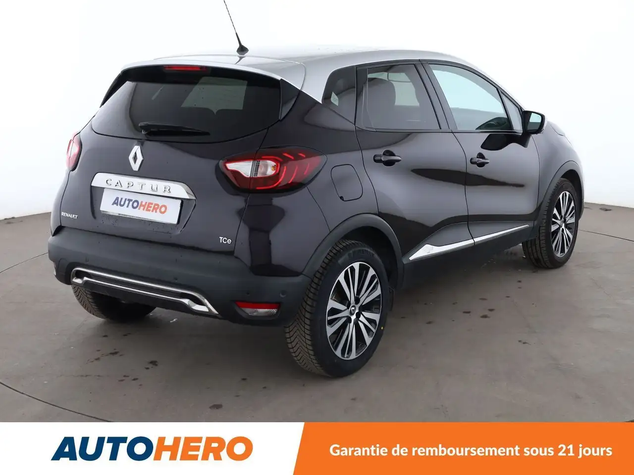 Renault Captur — photo 6