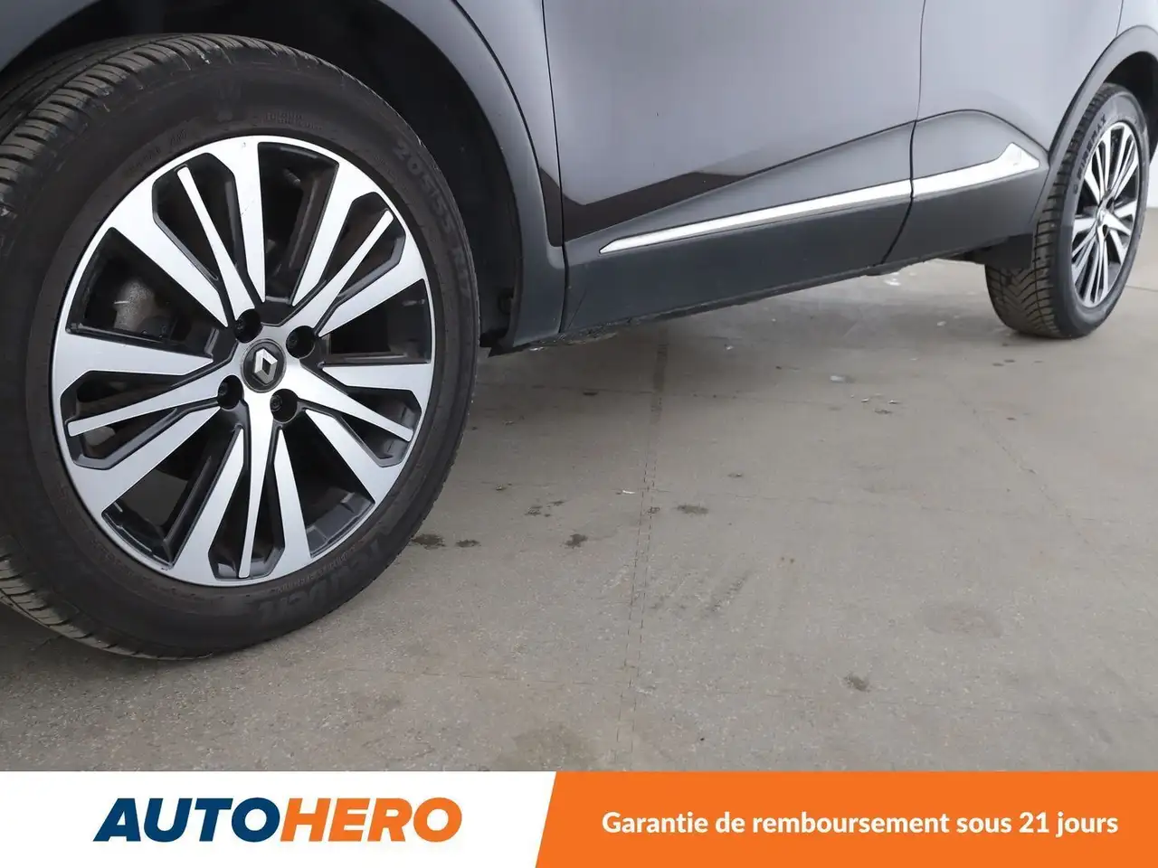 Renault Captur — photo 30