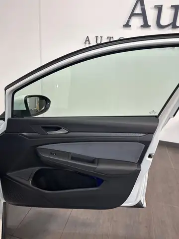 Volkswagen Golf view 8