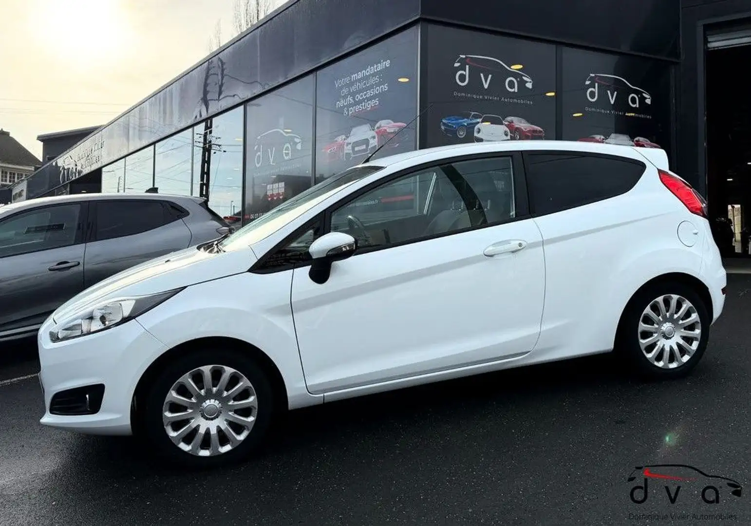 Ford Fiesta 1.25 60 ch Edition Blanc - 2