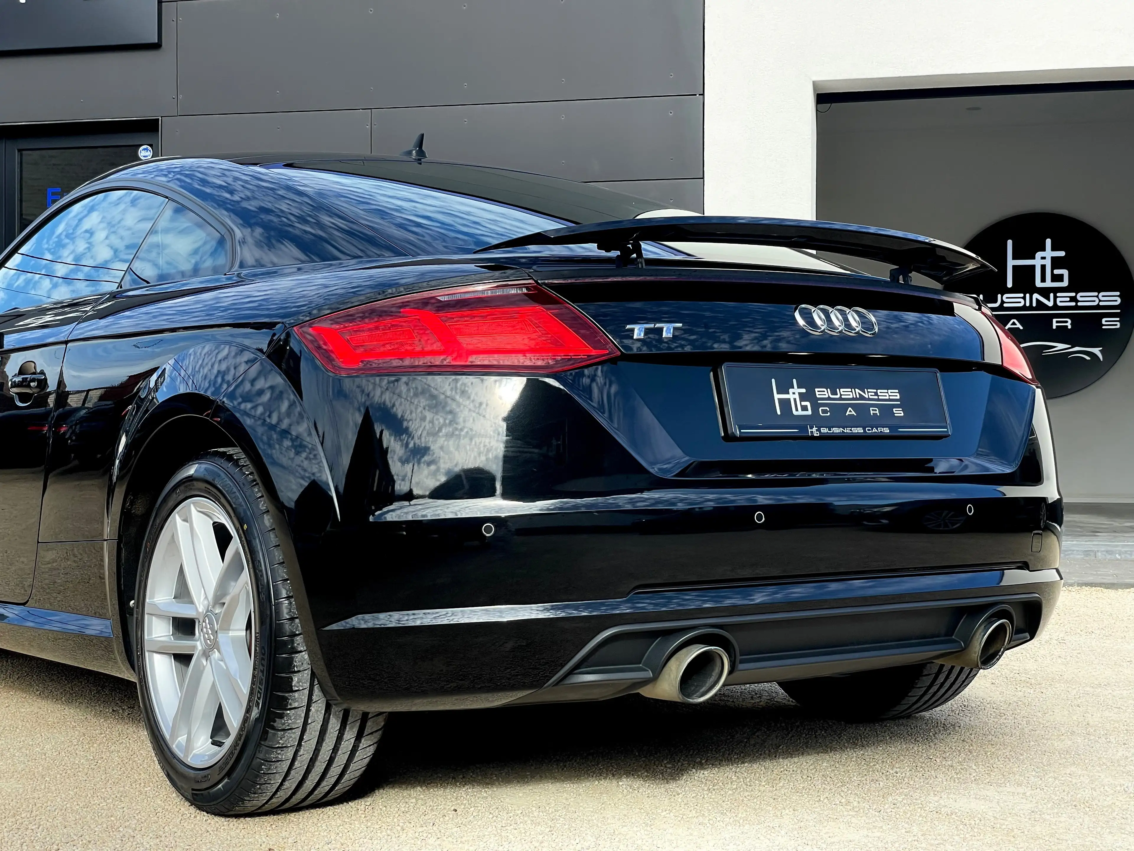 Audi TT 1.8 TFSI/ COUPÉ/ VIRTUAL COCKPIT/ GPS/ CLIM/ SIÈGES CHAUFFANT — photo 10