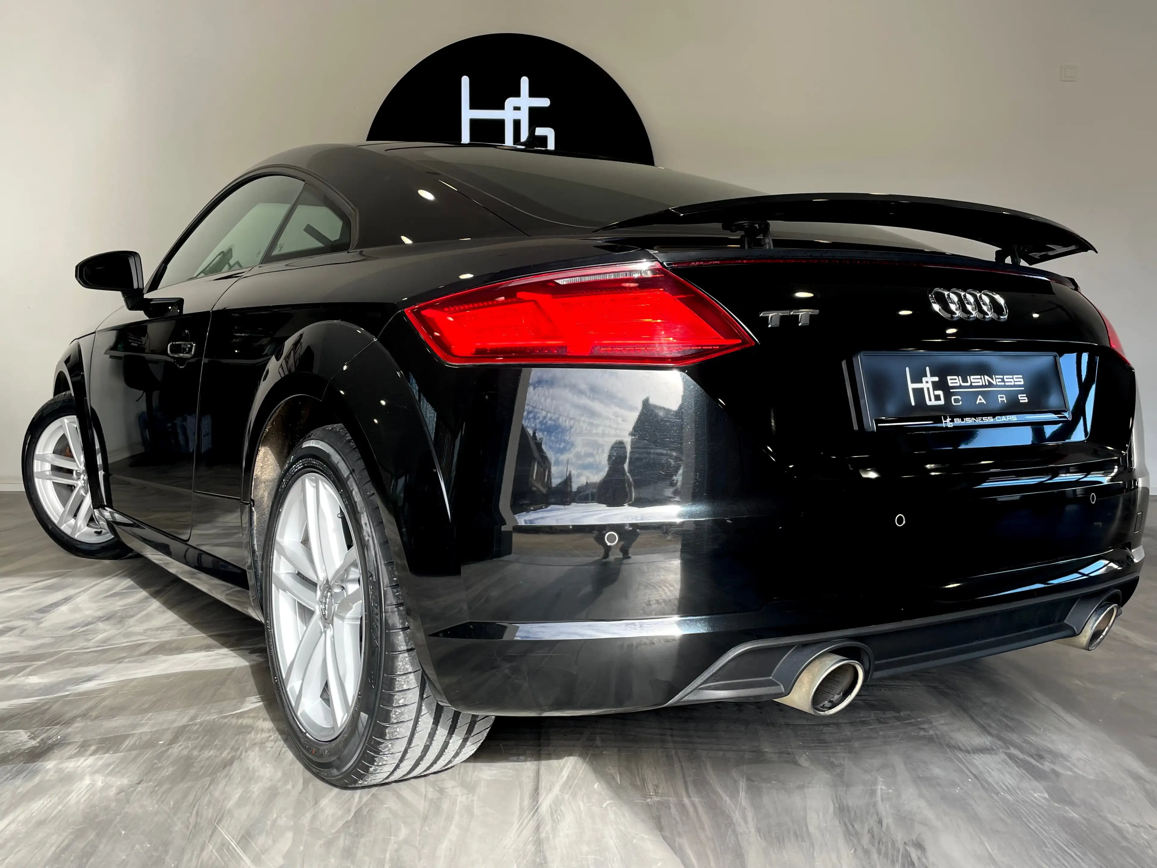 Audi TT 1.8 TFSI/ COUPÉ/ VIRTUAL COCKPIT/ GPS/ CLIM/ SIÈGES CHAUFFANT — photo 4