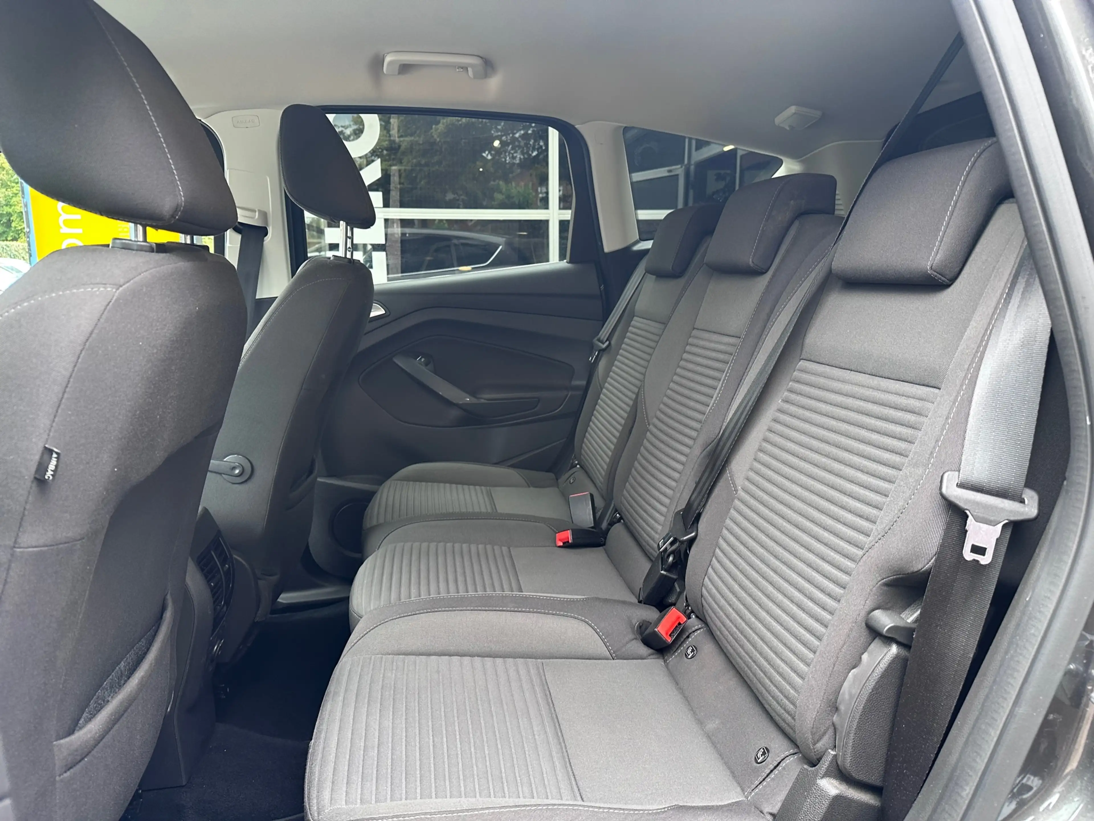 Ford C-Max 1.5 Titanium CLIMA / CRUISE / PDC / TREKHAAK / NAP — photo 12