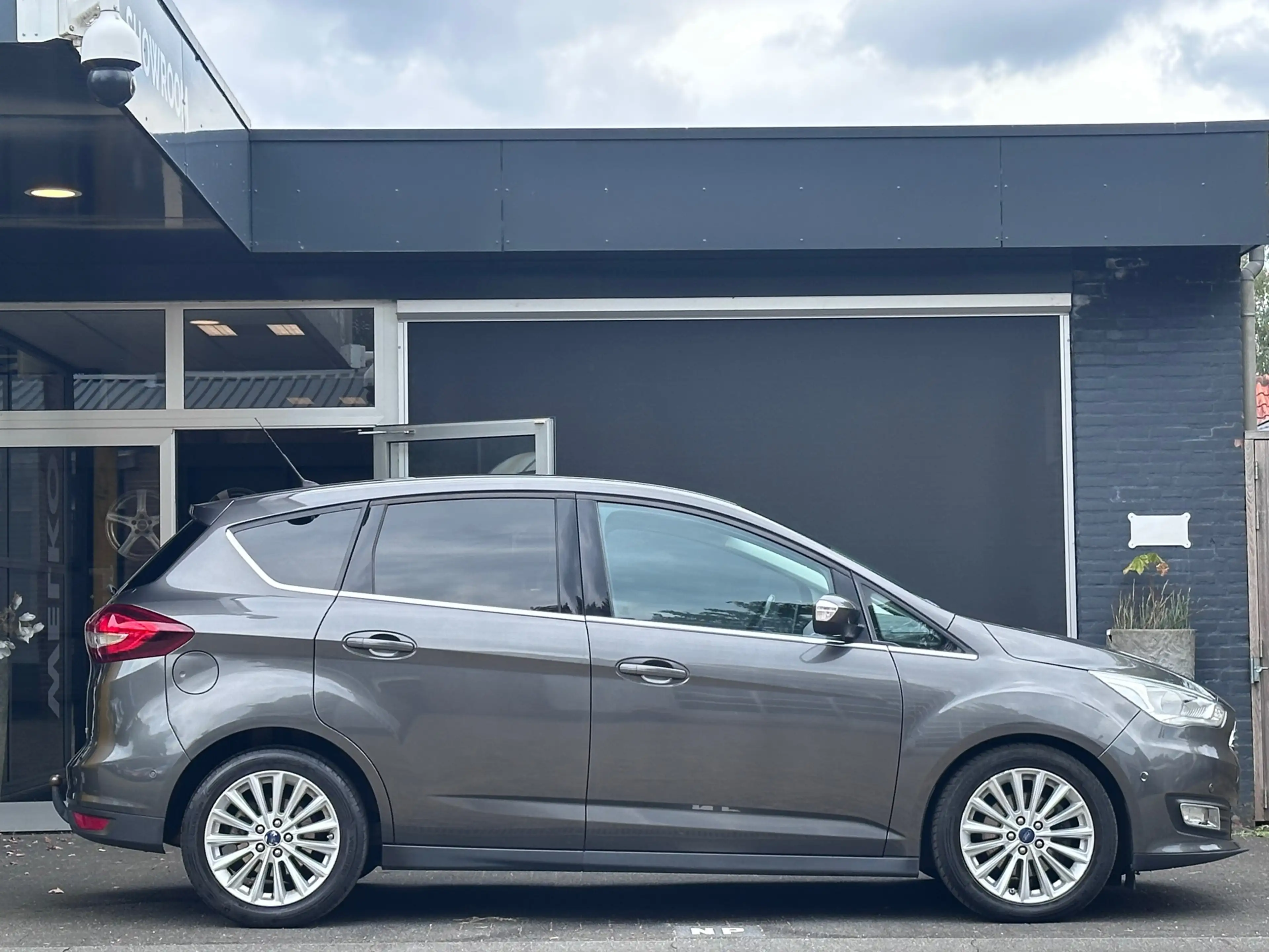 Ford C-Max 1.5 Titanium CLIMA / CRUISE / PDC / TREKHAAK / NAP — photo 8
