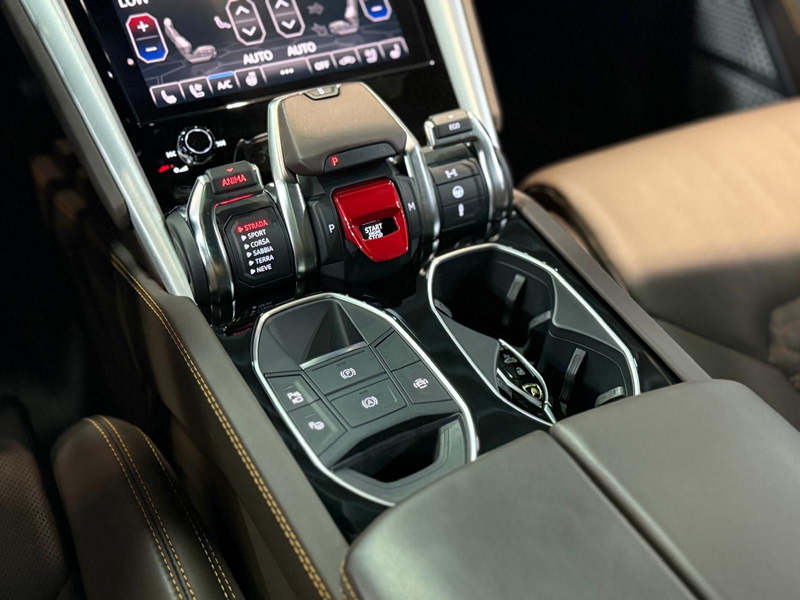 Lamborghini Urus B&O+PANO+HUD+ACC+LASER — photo 15