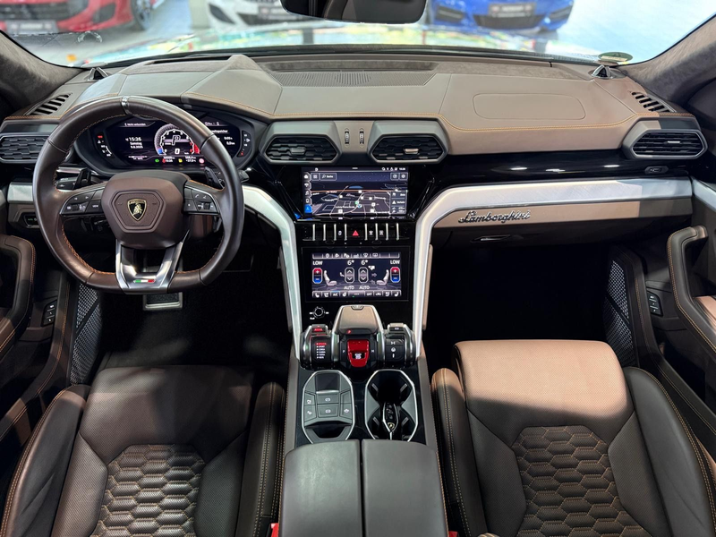 Lamborghini Urus B&O+PANO+HUD+ACC+LASER — photo 12